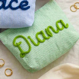 Brodé : trousse de maquillage personnalisé ou non