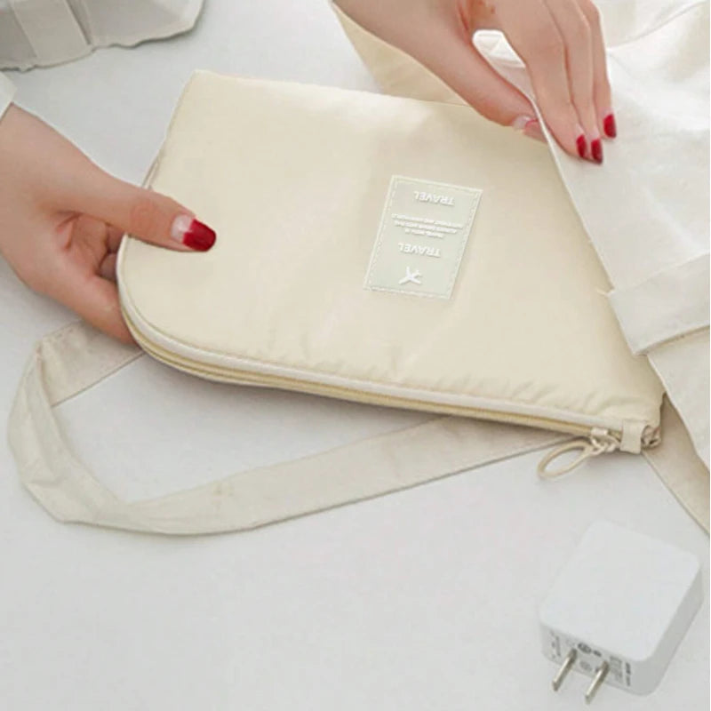 Cablé ! Pochette waterproof voyage pour Câbles & accessoires