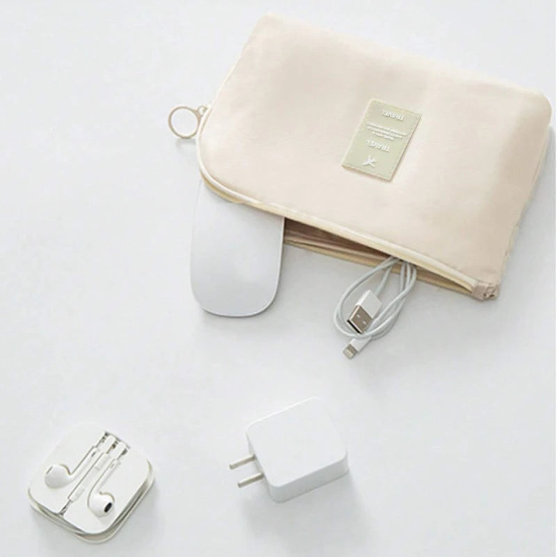 Cablé ! Pochette waterproof voyage pour Câbles & accessoires