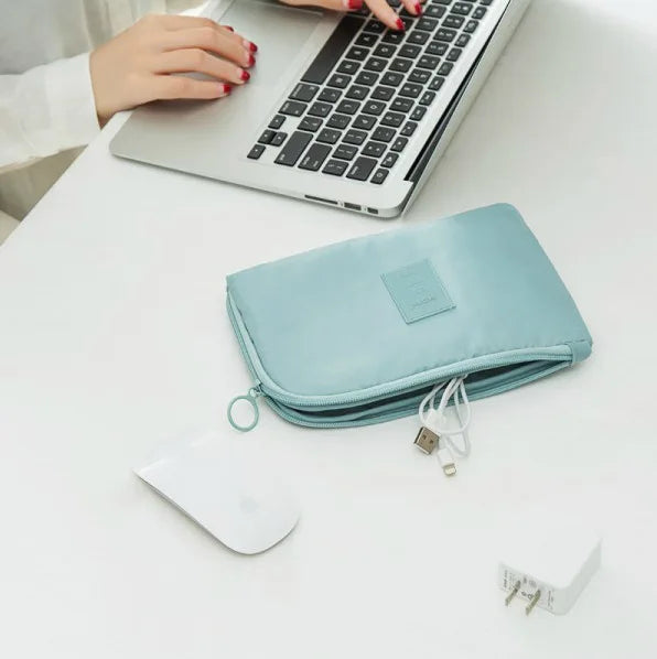 Cablé ! Pochette waterproof voyage pour Câbles & accessoires
